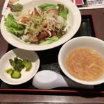 上海菜館 - 日替わり丼ランチ550円