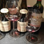 エクアトゥール - ワイン飲み比べ