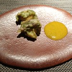 エクアトゥール - 鮑とアオサ海苔のフリット 鮑の肝のソースで