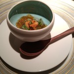 エクアトゥール - 雲丹 ジュンサイ 冬瓜 コンソメのジュレで
      