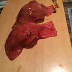 焼肉 ジャンボ - 和牛寿司¥1,100（1貫¥550）