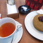 Hosotsuji-Ihee Tea House - パンケーキと紅茶