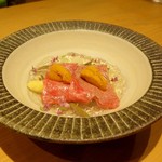肉割烹 肉楽 晃虎 - 神戸牛炙りの雲丹［北海道産］のせ