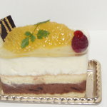 パティスリー キャンソネーズ - 「ジューシー」はサマーオレンジの酸味がうれしい