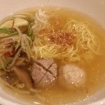 MIE BAKSO - ミーバッソ