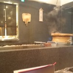 うなぎ藤田 - カウンター席から見える焼場