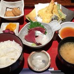 旨魚ふくしま - 天婦羅刺身定食 @1200