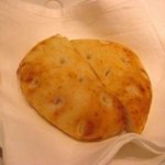 ジャッジョーロ銀座 - パンはフォカッチャ