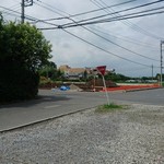 calm - 茶色い建物が羽生イオン！