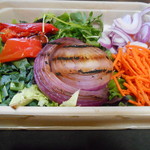 Whole Foods Market - 綺麗で美味しい野菜サラダ