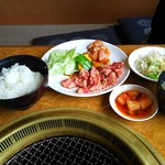 焼肉レストラン　一心亭 - 選べる得得ランチ850円