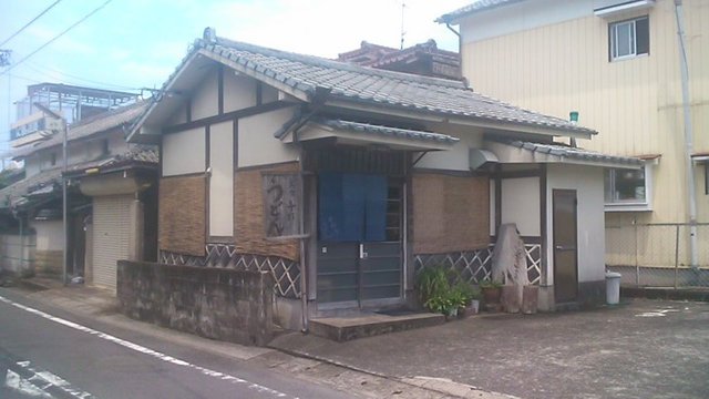 ほんだ 霊丘公園体育館 うどん 食べログ