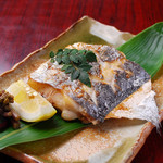 Kyaputen - 太刀魚の塩焼き　