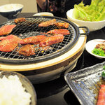 大門 - 焼肉うまいです！