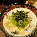 拉麺ノスゝメ 諭吉 - 魚介風味しょうゆらーめん こってり