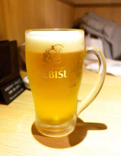 Ginza Hitsujiya Hanare - 生ビールはヱビス。楽しかった今日一日に、乾杯！