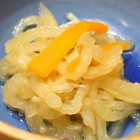 瓢嘻 六本木店 - 牛すじ白味噌シチュー 1404円 の大根と人参の煮物