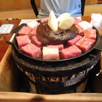 太田なわのれん - ぶつ切り牛鍋