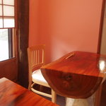 きぬたや - 一人でも、専用の卓が使えます