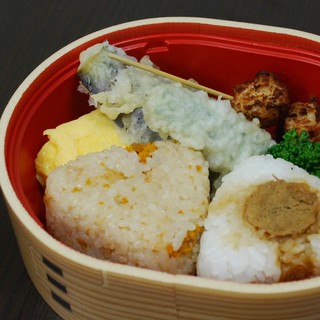 Iwate tetoteto - 岩手県産食材使用「里やまの小昼弁当　」