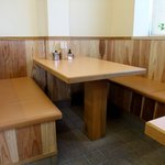 今中 - テーブル席