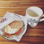 Mr. Tonto no Chiisana Cocoa Ya san - イングリッシュマフィンのホットサンド