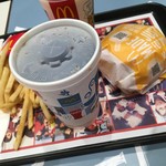 マクドナルド - 