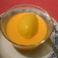 横浜中華街 重慶飯店 本館 - マンゴプリン