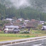 料理旅館 枕川楼 - ちょっと遠目でみたところ。