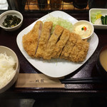 成蔵 - 鹿児島黒豚上ロース定食 ¥2,890