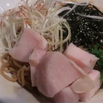 つけ麺一燈 - コーチン鶏油の油そば