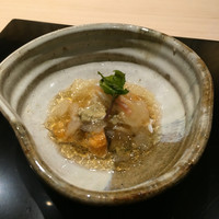 西麻布 いちの - 渡り蟹と柑橘ゼリー  きらきらきれいでした。