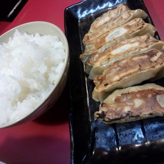 九州ラーメン黒丸_1