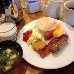 Kuhio Beach Grill - みそ汁もあった