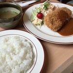 キッチン サンキュー - トンカツ定食