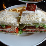 HARD ROCK CAFE - 