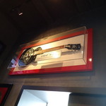 HARD ROCK CAFE - 