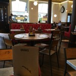 Byron Wellington Street - 