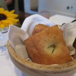 クラリタ ダ マリッティマ - フォカッチャ