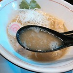 ラーメン 奏 - スープ