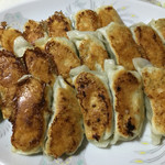 餃子の店 江戸久 - (2016-7-2)  焼餃子(2人前)