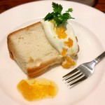 カフェ ヴァンサンヌ プリュ - デザート（+250円）シフォンケーキオレンジソース
