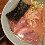 麺通 - らーめん（背油醤油） 半麺　こってりで 680円 