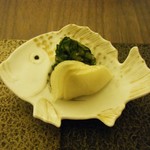 日本料理 晴山 - 食器がユーモラスですな。