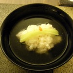 日本料理 晴山 - ハモ椀。ハモは淡路だそうな。