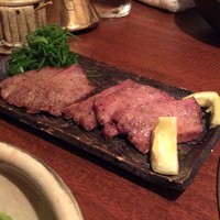 肉家かぐら - 厚切りタン
