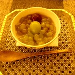 日本料理 晴山 - ブドウ３種（？）盛り。でした。これ、甘くて美味しい。（たぶん岡山産）