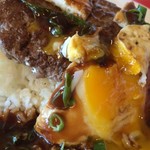 Teddy's Bigger Burgers - 目玉ハンバーグ