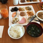 大仁ホテル - 朝食バイキング