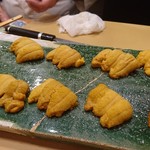 初音鮨 - ムラサキウニ